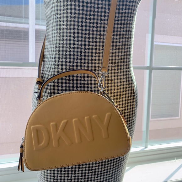 DKNY Dandelion bag - Picture 1 of 8